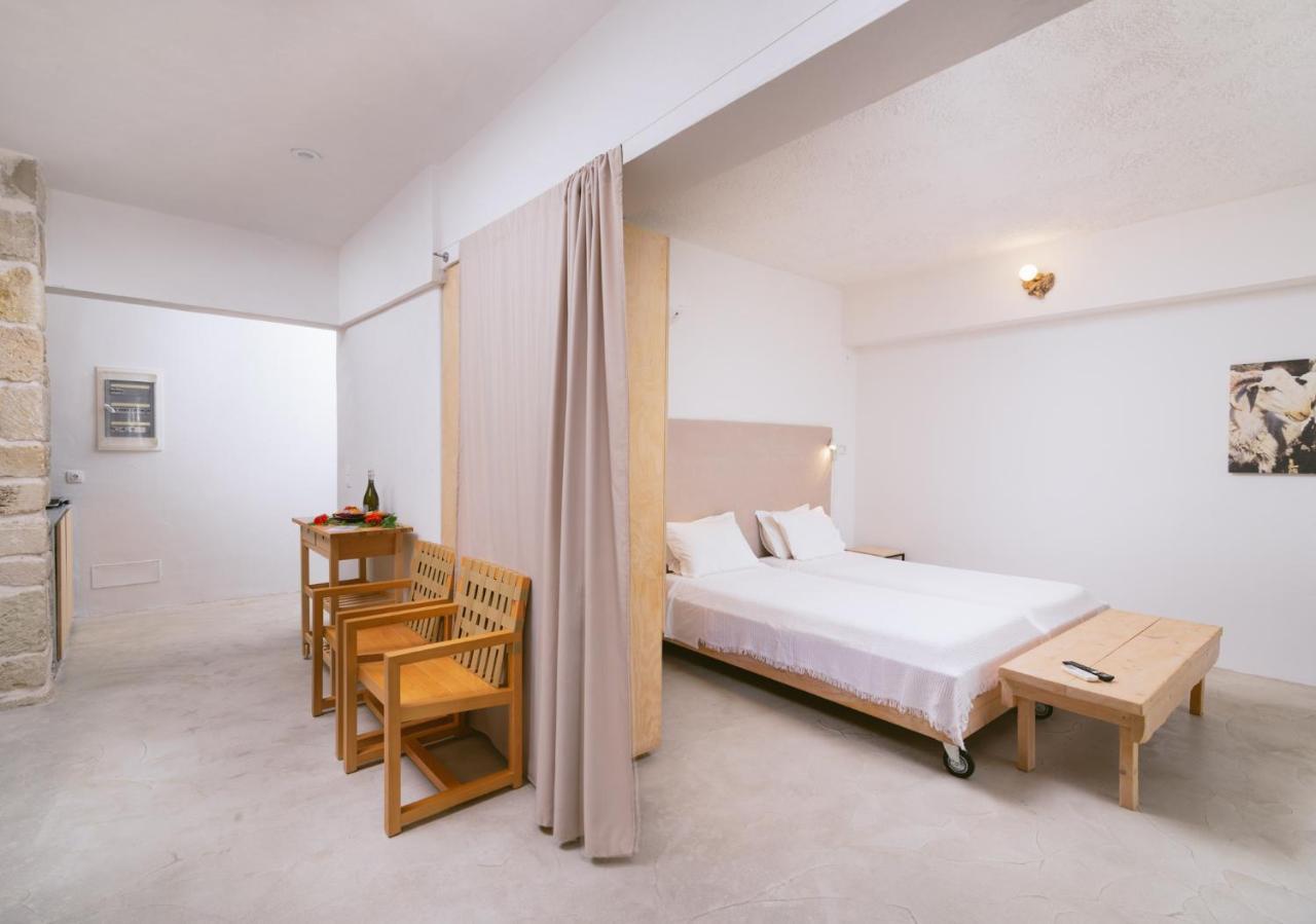 Die Zwei Brueder Art & Suites Matala Buitenkant foto